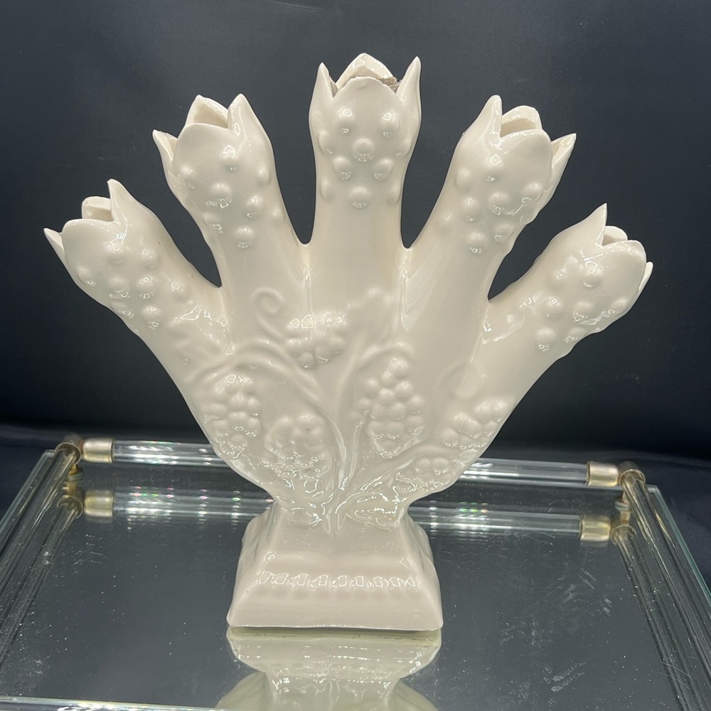 Vintage Leart Five Finger Bud Vase with Grapes Design